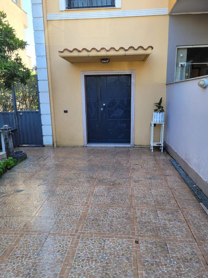 Italian Style Apartment Dıraç Dış mekan fotoğraf