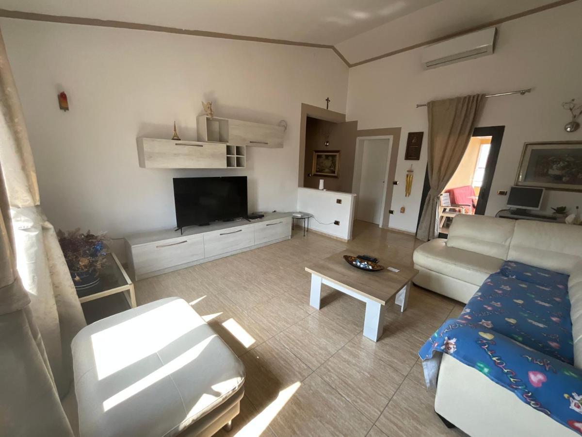 Italian Style Apartment Dıraç Dış mekan fotoğraf